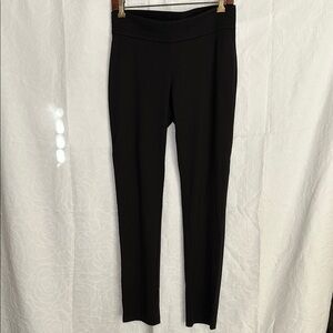 Sharagano Women's sleek and soft Black Leggings. Size Small. Elastic waist.